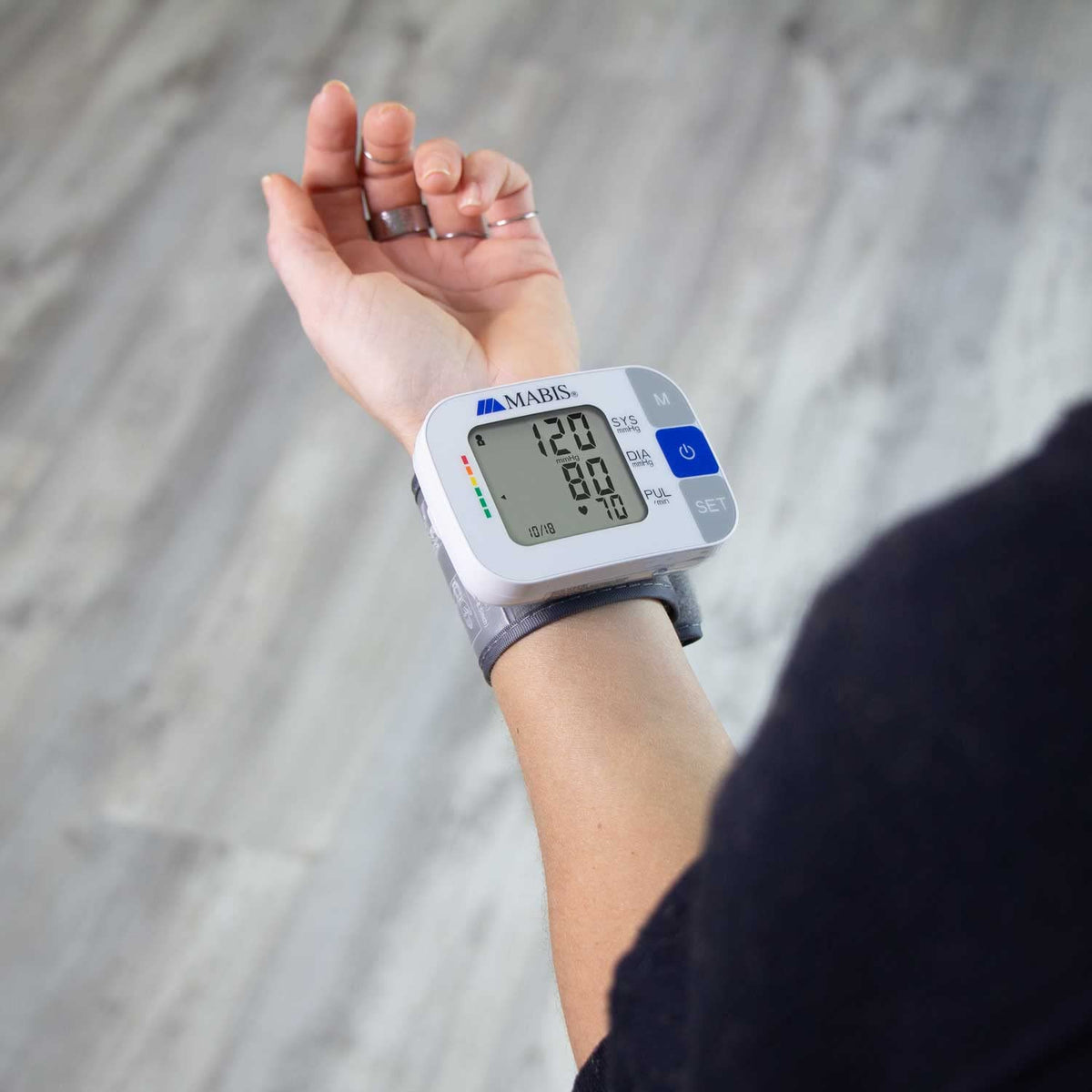 Talking Blood Pressure Monitor with Storage Case G14042